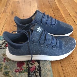 Men’s sneakers